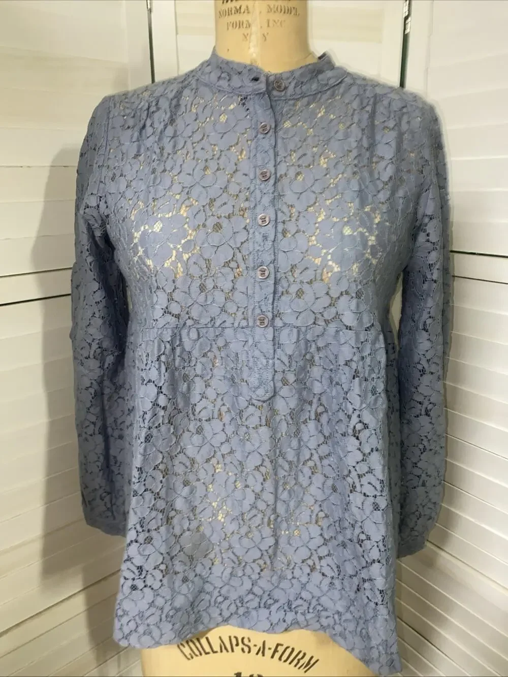 Michael Kors Sheer Lace Shirt Women’s Long Sleeve Babydoll 1/2 Button Up Medium